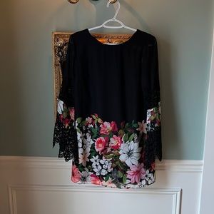 Guess Floral dress with lace size XS